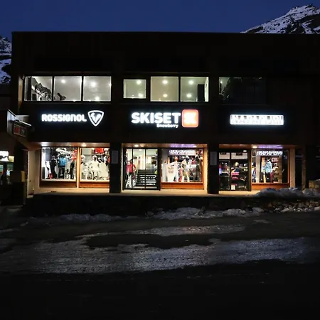 Trois Vallees - Tres Beau Et Vaste Sudio De Montagne Mae-7547 Apartment *